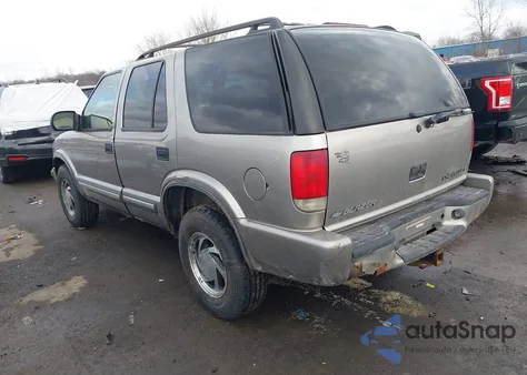 2000 Chevrolet Blazer Lt z USA, uszkodzony, nr VIN 1GNDT13W4Y2264232